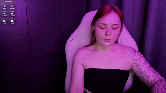 sophia lix online show from July 23, 3:43 pm