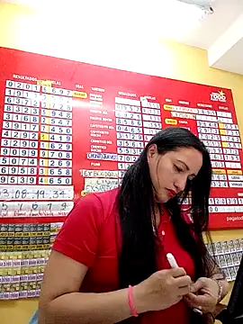 Danaluna online show from November 13, 4:06 pm