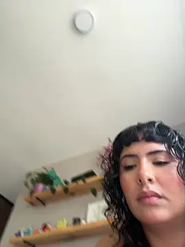 Snapshot of SugarTroubl33 chatting on June 4, 2:34 pm SugarTroubl33 online show from June 4, 2:34 pm