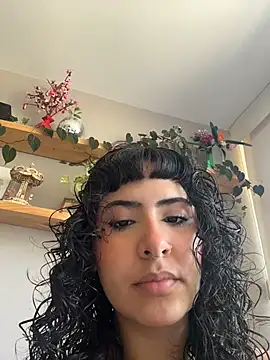 SugarTroubl33 online show from July 6, 2:36 pm