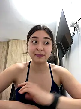 Valentina ro online show from December 16, 2:38 am