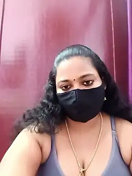 Mandhra28 online show from January 13, 5:40 pm