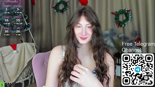 May Yam online show from December 14, 1:22 am