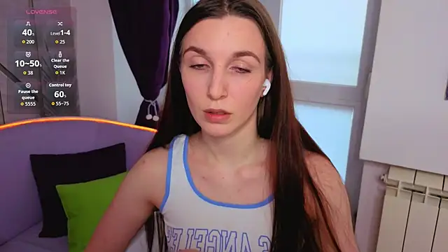 Snapshot of Eva__Blare chatting on April 6, 4:46 am Eva Blare online show from April 6, 4:46 am