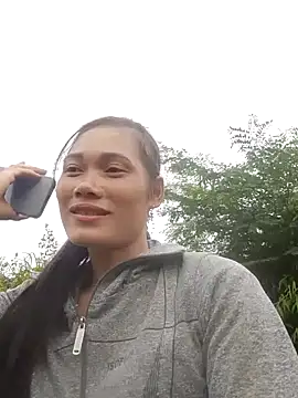 Snapshot of doggy-00 chatting on October 29, 8:05 am doggy-00 online show from October 29, 8:05 am