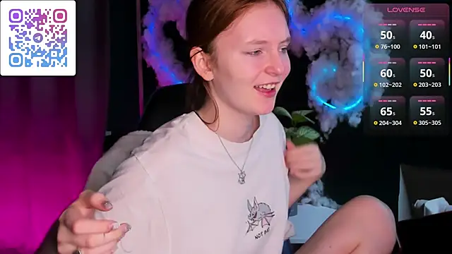 AngelWisee online show from March 27, 3:12 am