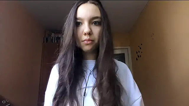 Kimixoo online show from October 30, 11:55 am