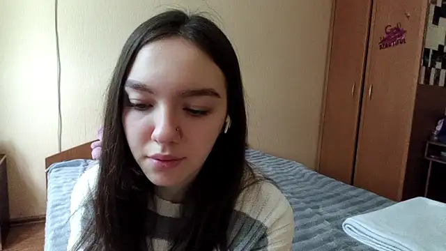 Kimixoo online show from February 8, 11:13 am