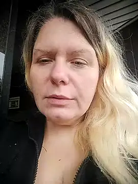 Lana-murr online show from November 9, 6:44 am