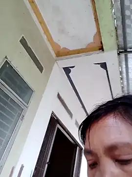 bella-la online show from December 14, 8:20 am