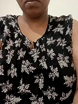 Snapshot of bigtelugubhama chatting on October 30, 4:03 am bigtelugubhama online show from October 30, 4:03 am