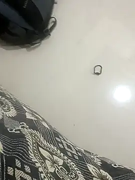 Snapshot of bigtelugubhama chatting on October 30, 4:08 pm bigtelugubhama online show from October 30, 4:08 pm