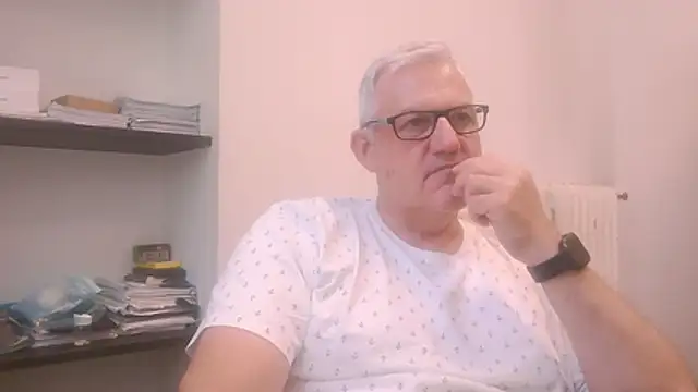 Diegoriv71 online show from May 28, 12:02 pm