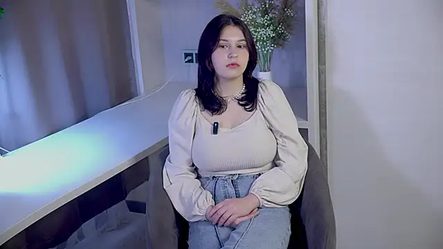 Snapshot of DevonaBedard chatting on October 28, 3:54 am DevonaBedard online show from October 28, 3:54 am