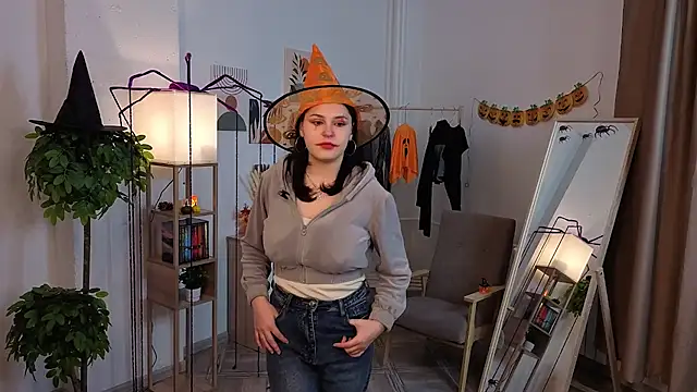 Snapshot of DevonaBedard chatting on October 30, 11:44 am DevonaBedard online show from October 30, 11:44 am