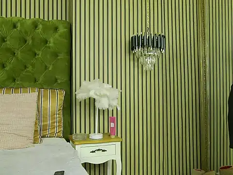 MiaJenner online show from November 12, 6:03 am