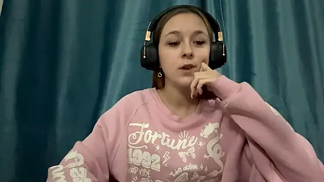 HOTBellakle online show from November 7, 3:12 pm