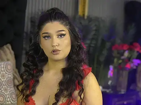 KeylaNoir online show from December 17, 9:15 am