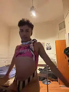 igartuadavidt6 online show from February 7, 5:33 am