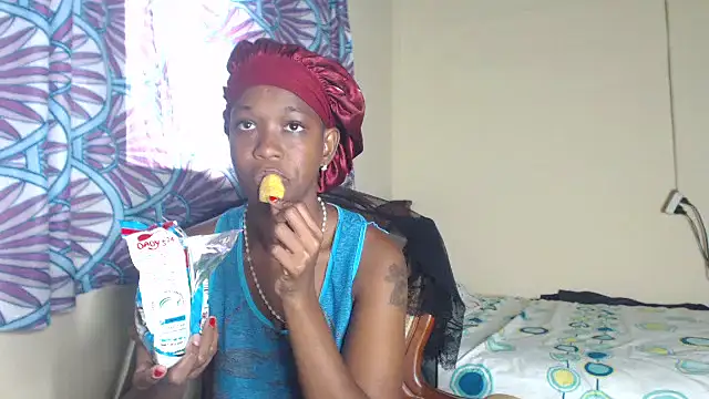 LilithMiller  online show from June 18, 3:49 pm