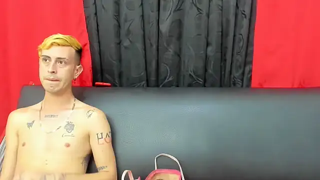 In my room anything goes online show from July 18, 4:05 am