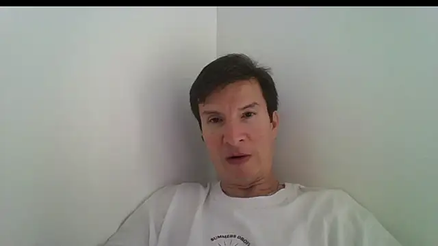 carliesexyman online show from November 6, 3:02 pm