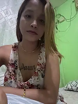 Snapshot of _bitesizedbabe chatting on October 28, 8:18 am bitesizedbabe online show from October 28, 8:18 am