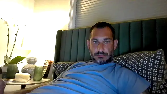 ckraiders84 online show from May 31, 3:47 am