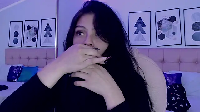 KikiVelvet online show from February 9, 11:09 pm