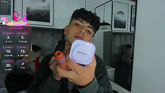 Niick Twiink online show from November 20, 9:36 pm