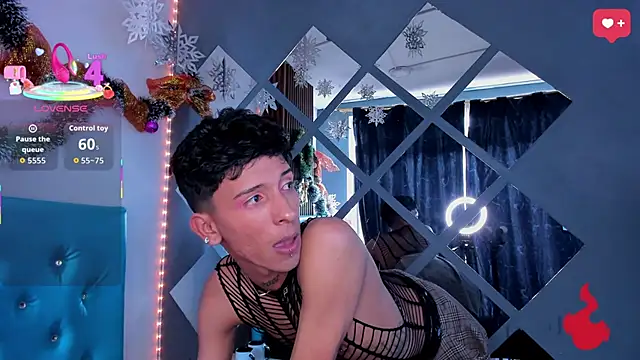 Max Steell online show from November 26, 4:19 pm