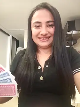 solandrea online show from November 2, 9:17 pm