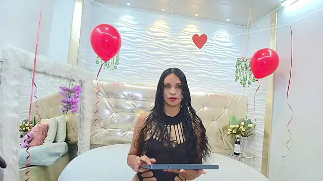 Marilyn Blakee online show from February 8, 2:31 pm