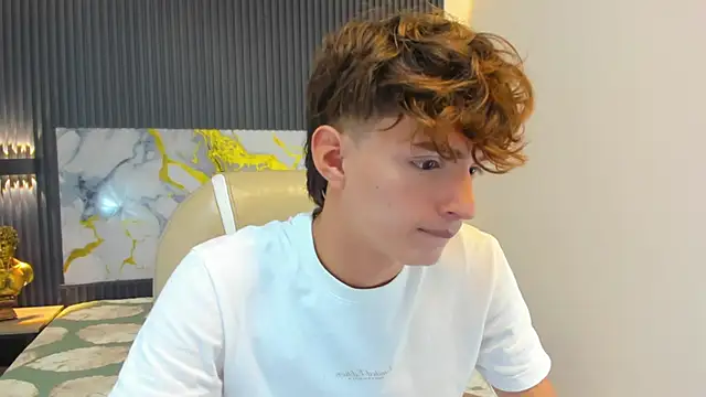 Snapshot of NicolasFerrer18 chatting on November 18, 7:29 pm NicolasFerrer18 online show from November 18, 7:29 pm