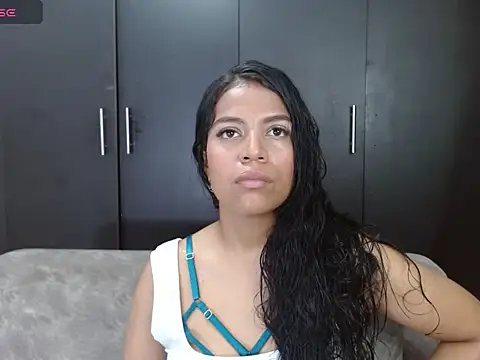 Snapshot of NandyKiss chatting on November 25, 2:28 pm NandyKiss online show from November 25, 2:28 pm