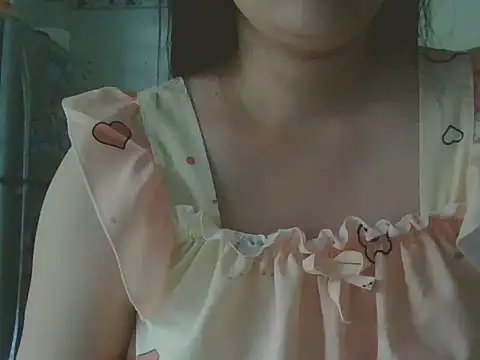 -Lisa-123 online show from November 27, 12:46 am