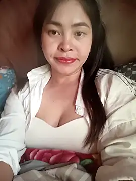 Bamboo-niee123 online show from December 2, 5:13 am