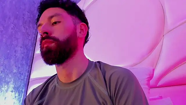 Snapshot of jackfoden01 chatting on November 29, 4:26 am jackfoden01 online show from November 29, 4:26 am