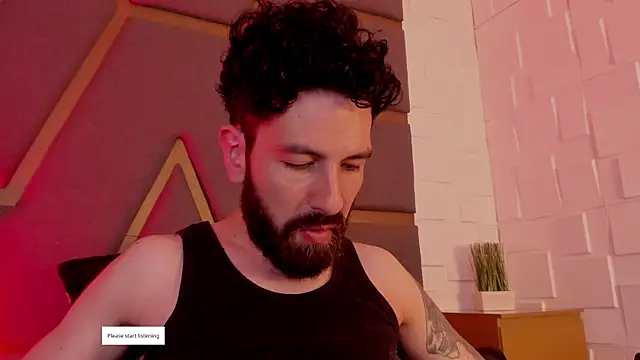 Snapshot of jackfoden01 chatting on December 15, 11:58 am jackfoden01 online show from December 15, 11:58 am