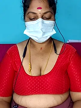 deepikasree143 online show from November 12, 7:24 pm