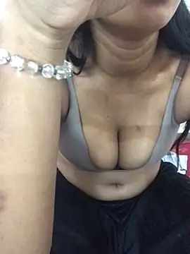 Lalmaya online show from November 4, 6:07 pm