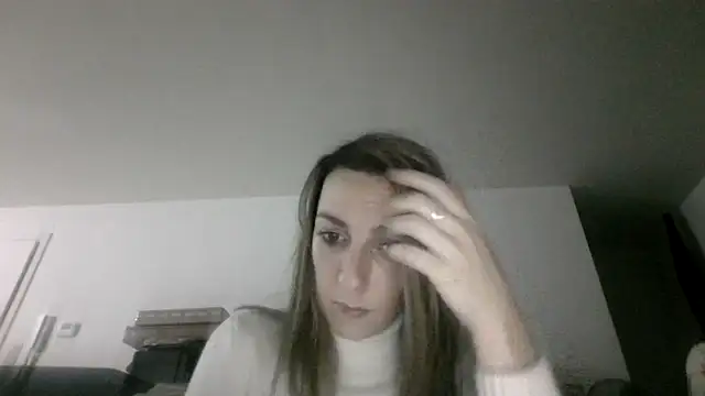 Anaiscpl2405 online show from November 22, 7:24 pm