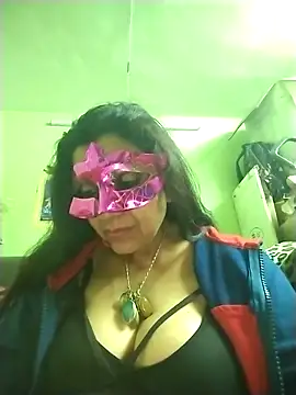 Snapshot of LOVE__RANI chatting on November 16, 1:11 am LOVE RANI online show from November 16, 1:11 am