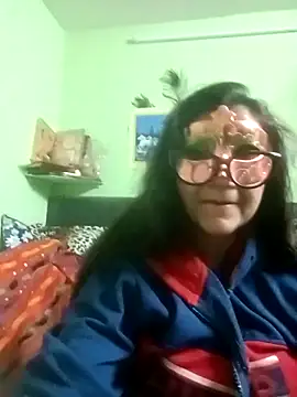 Snapshot of LOVE__RANI chatting on December 3, 6:17 pm LOVE RANI online show from December 3, 6:17 pm