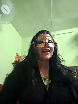 Snapshot of LOVE__RANI chatting on December 4, 8:34 am LOVE RANI online show from December 4, 8:34 am