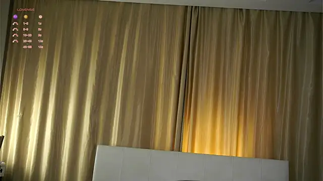 MagdalenWikle online show from November 8, 10:26 am