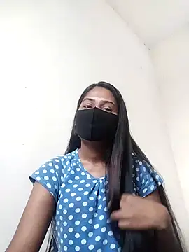 Green LaDY66 online show from November 4, 4:44 am