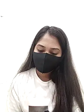 Green LaDY66 online show from November 8, 2:45 am