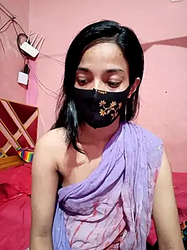 Green LaDY66 online show from May 13, 4:37 pm