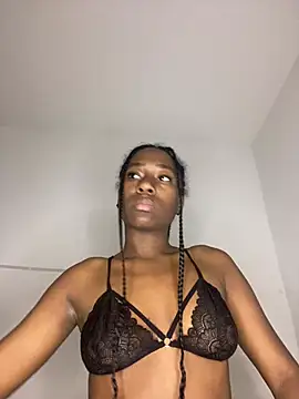 Snapshot of milarain chatting on March 7, 8:50 pm milarain online show from March 7, 8:50 pm